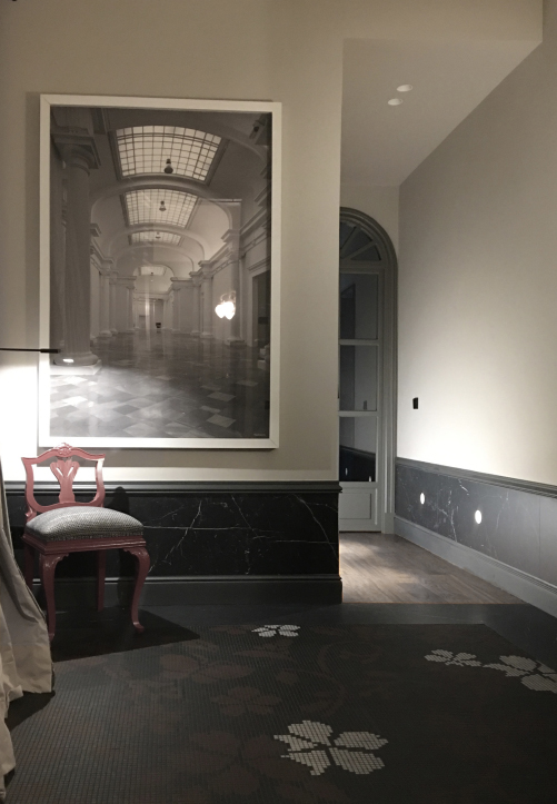 interiorismo-madrid-apartamento-hall-decoracion-clasico-rehabilitado