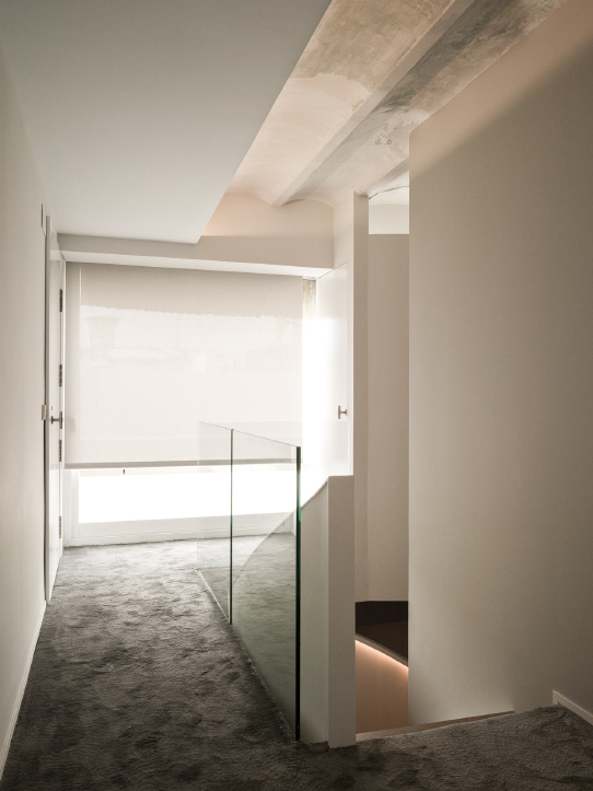 decoracion-interiorismo-ensanche-valencia-escalera-5