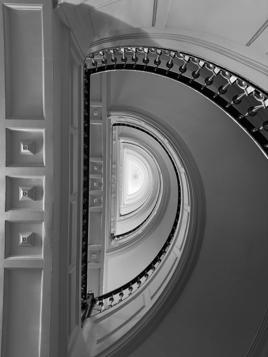 decoracion-interiorismo-serrano-madrid-escalera-5