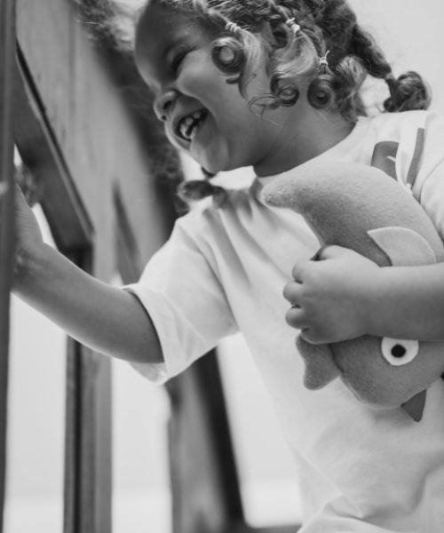 interiorismo-centro-social-niña