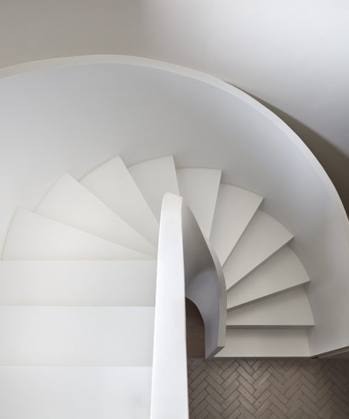 interiorismo-valencia-apartamento-general-escalera